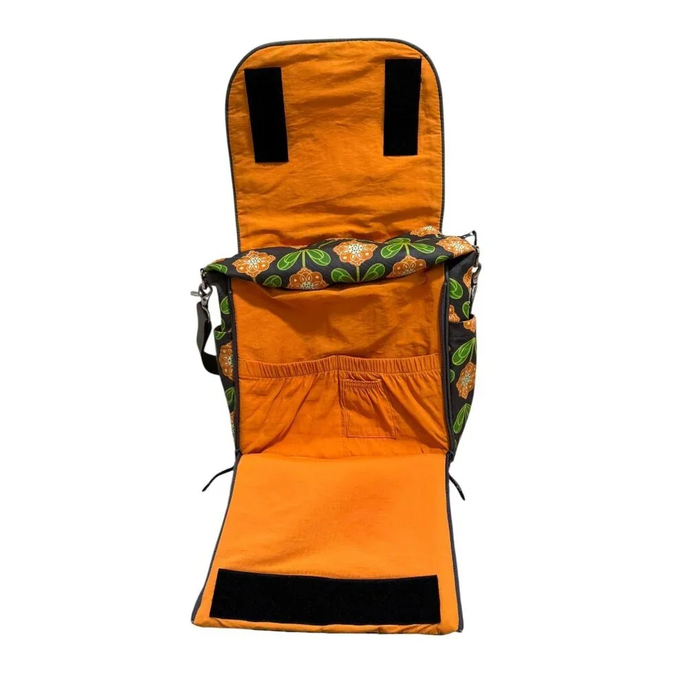 Petunia‎ Pickle Bottom Boxy Backpack Convertible Diaper Bag Floral Print Baby